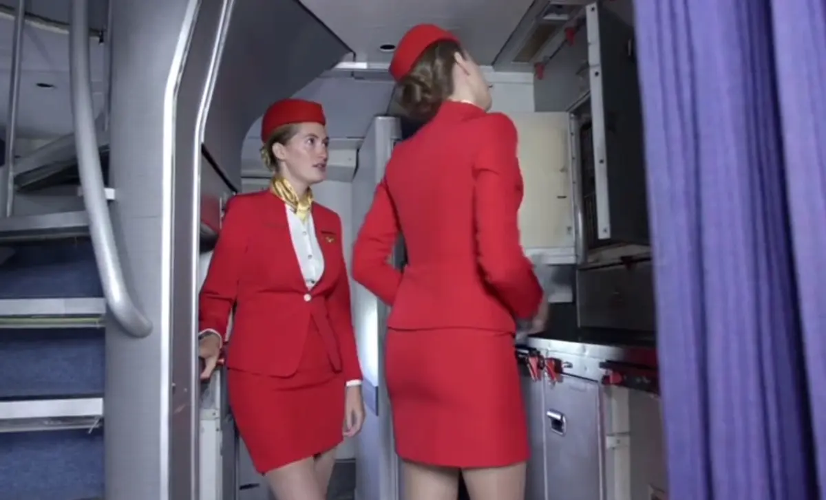 《法国空姐2019(多塞尔航空)》《法国空姐2019(多塞尔航空)》完整版资源全网首发-《法国空姐》高清无删减版手机在线观看-1080P超清画质《法国空姐2019(多塞尔航空)》