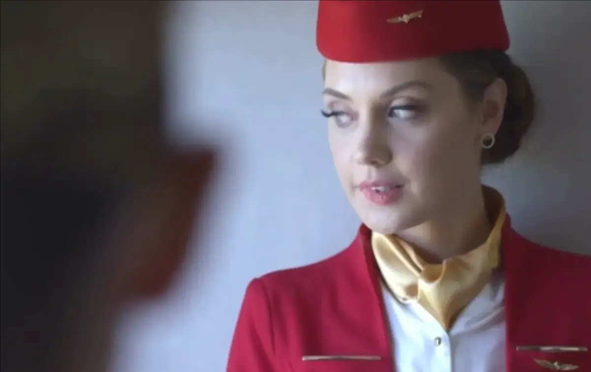 《法国空姐4》高清资源哪里找？《法国空姐4》未删减版在线观看链接附赠独家花絮