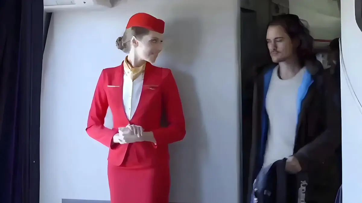 《私人航空》 · 法国电影超清资源 · 1080P中字 · 未删减版完整故事 · 在线观看下载