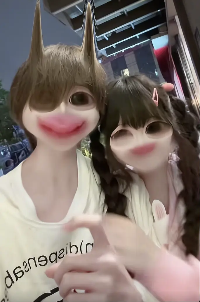 《小远vlog第四期》杜比视界4K高清版：《小远vlog第四期》萝莉与萌宠治愈日常全集